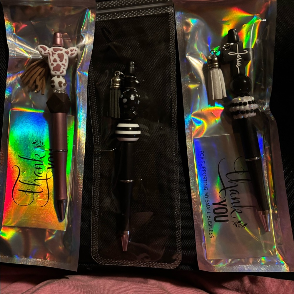 I make a bunch of homemade itens these are my pens